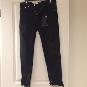 NWT Zara slim boyfriend jean w/ frayed fringe hem